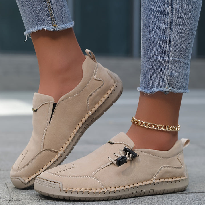 Lina – Everyday Comfort, Stability, and Effortless Style