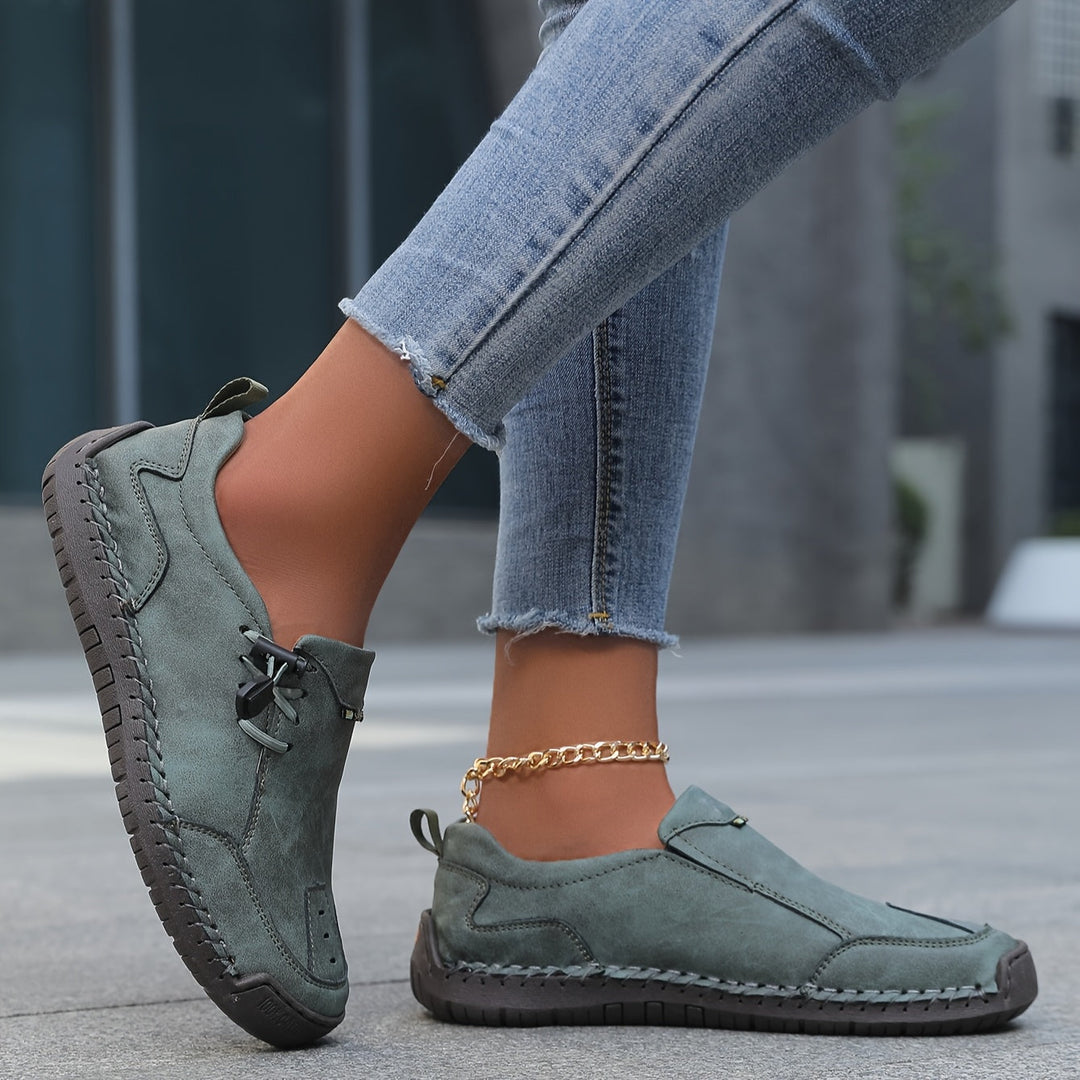 Lina – Everyday Comfort, Stability, and Effortless Style