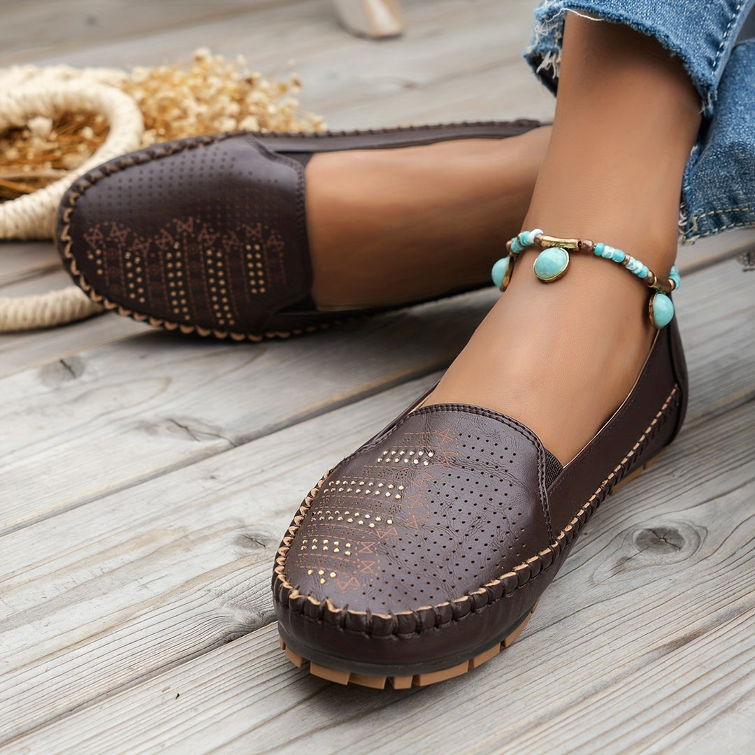 Retro Rhinestone Flats - Glamorous Fashion Shoes