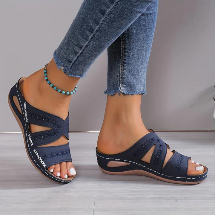 Emma's - The Wide-Foot Solution
