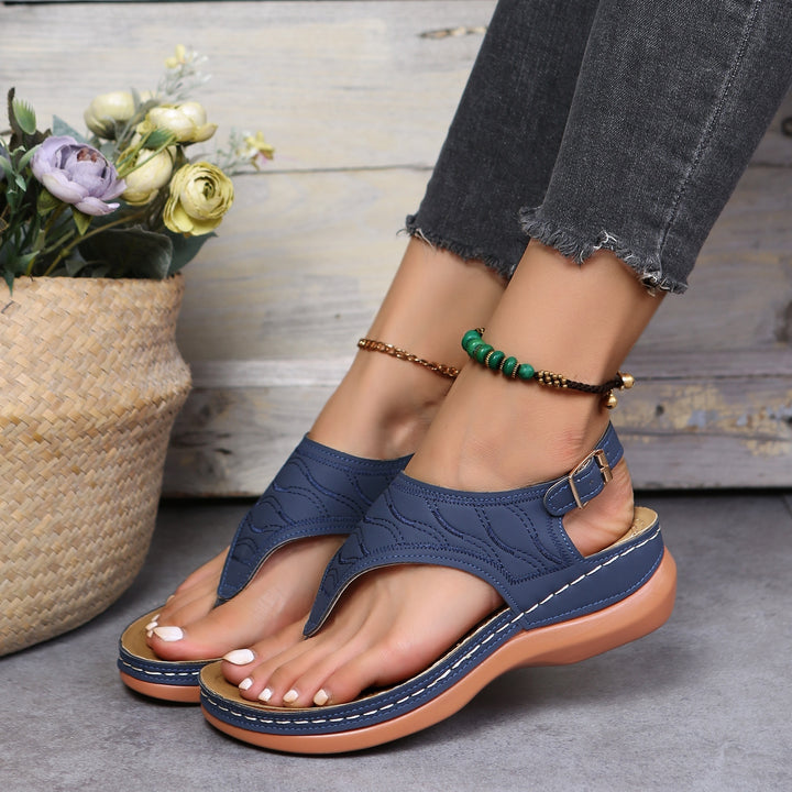 Elisa - Sandals that made me stop thinking about my feet