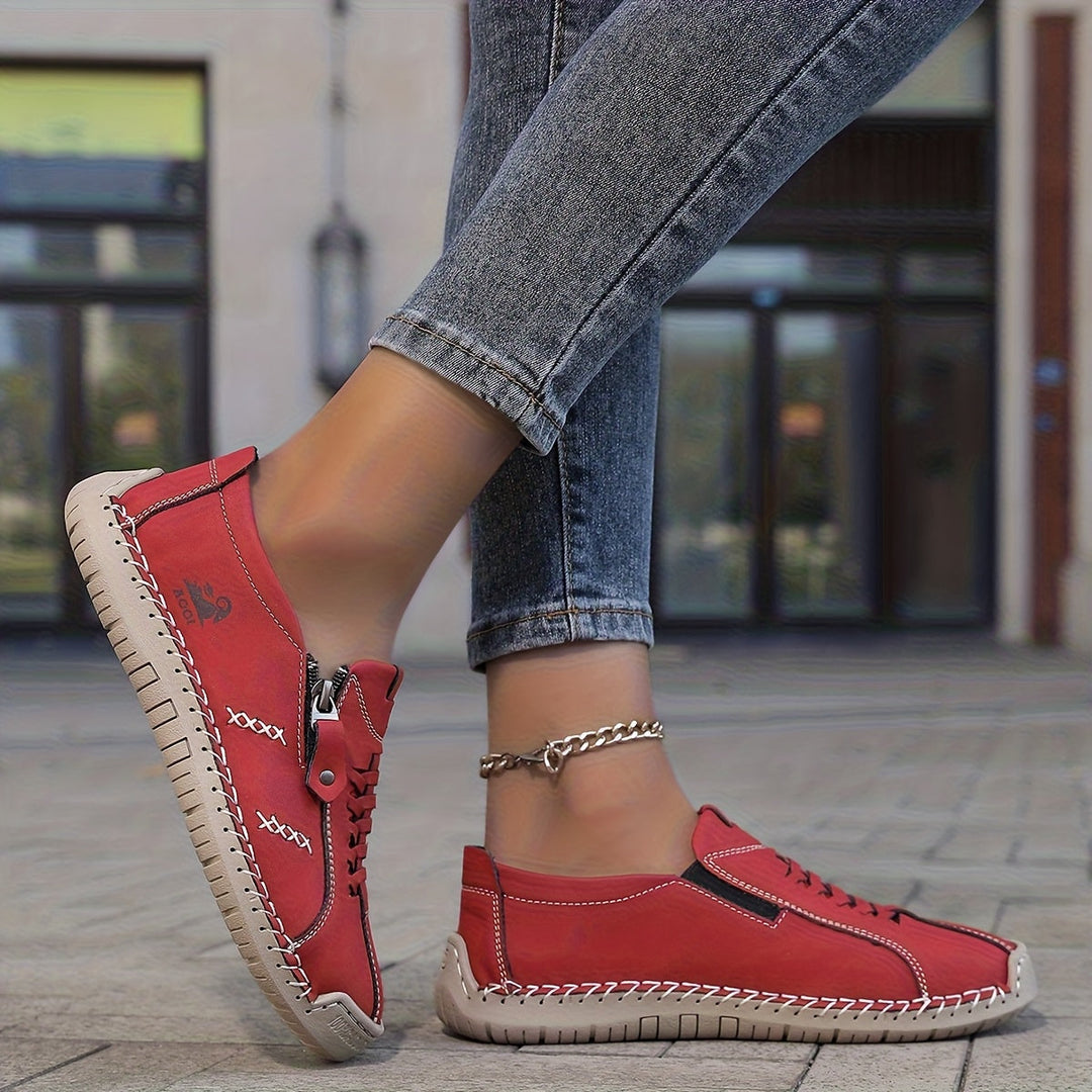 Nila – Stylish Comfort with Convenient Zipper