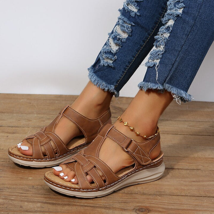 CLARA — Arch Support That Actually Holds