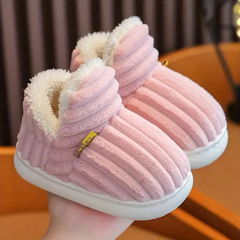 Cozy Unisex Closed Slippers
