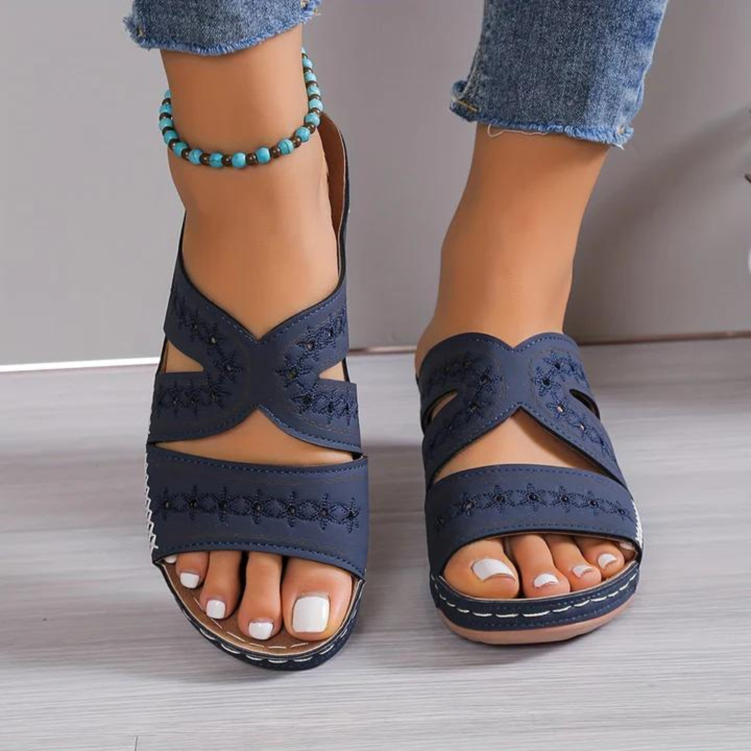 Emma's - The Wide-Foot Solution