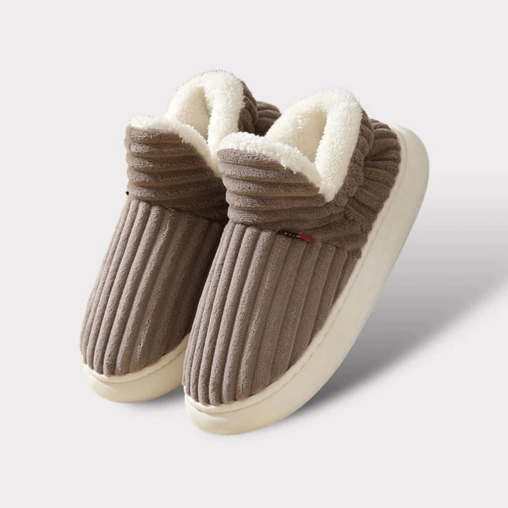 Cozy Unisex Closed Slippers