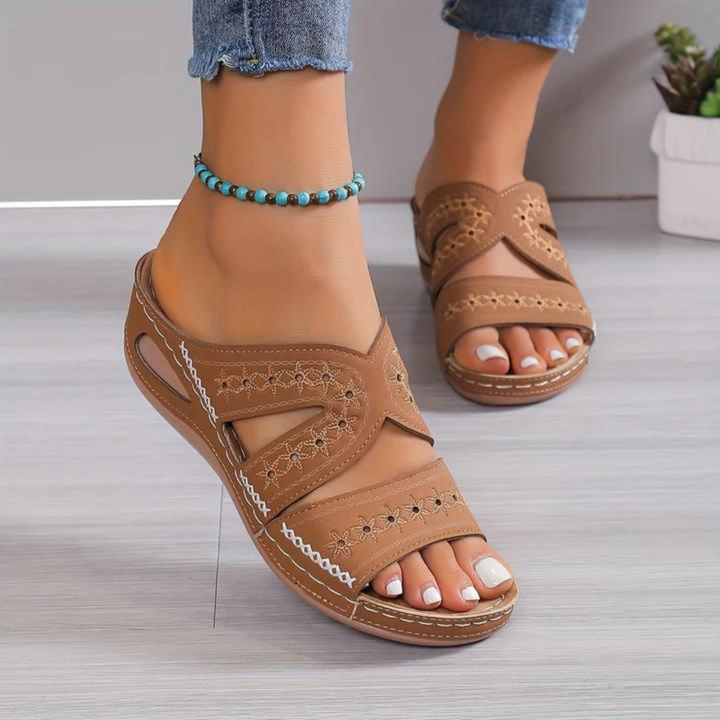 Emma's - The Wide-Foot Solution