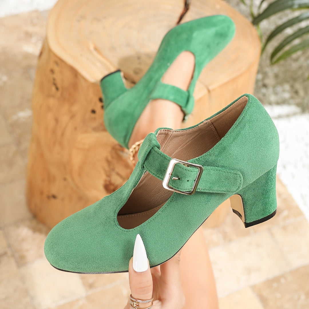 Lola – Timeless Elegance and Unmatched Comfort