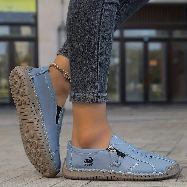 Nila – Stylish Comfort with Convenient Zipper
