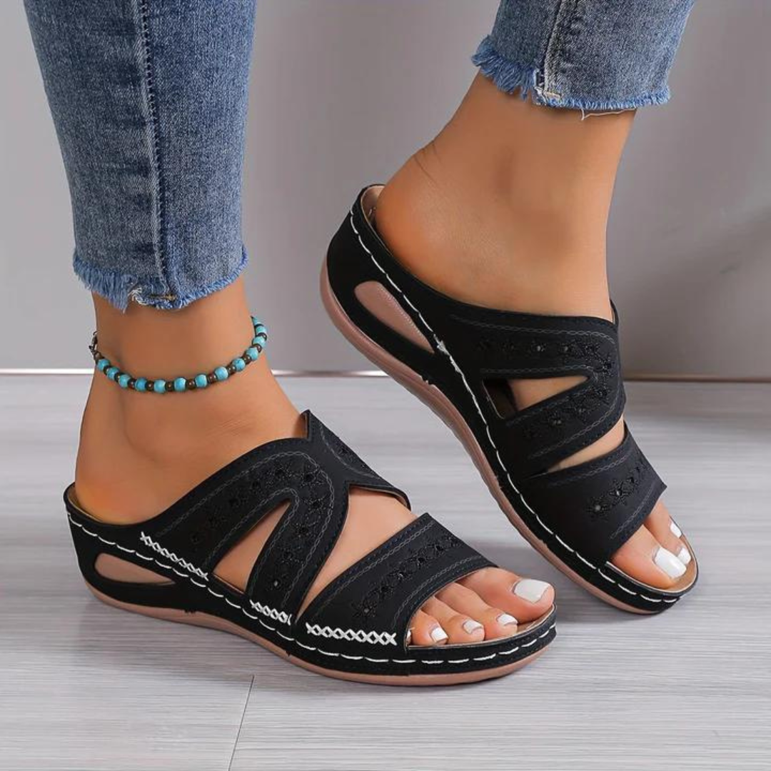 Emma's - The Wide-Foot Solution