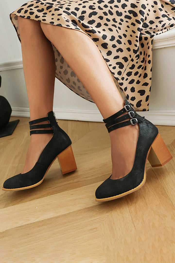 Casilda | Sleek Ankle Strap Sandals with Chunky Heel