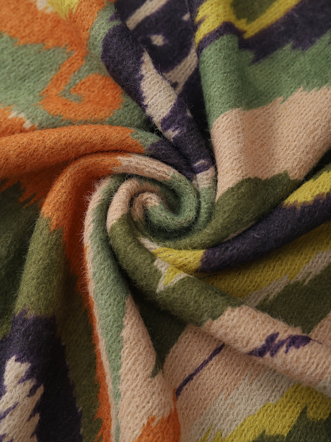 Bohemian Sweater Heart Pattern