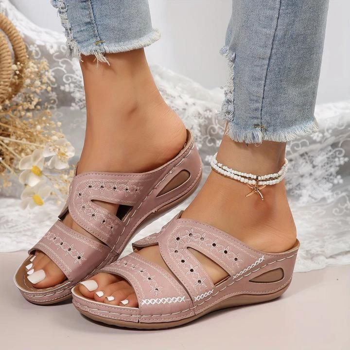Emma's - The Wide-Foot Solution