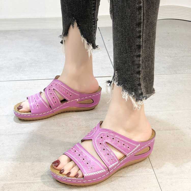Emma's - The Wide-Foot Solution