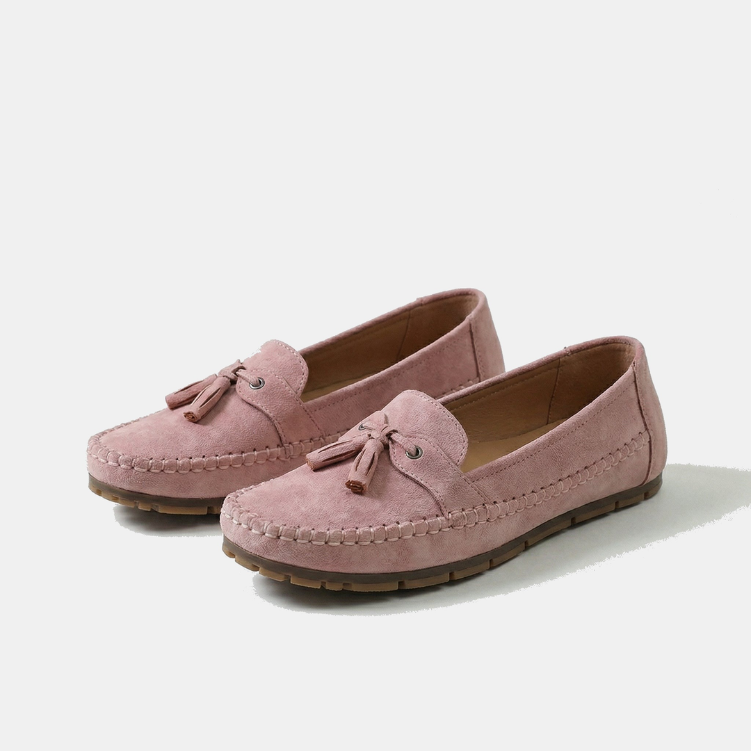 Nadine - Classic Loafers with Tassel Detail