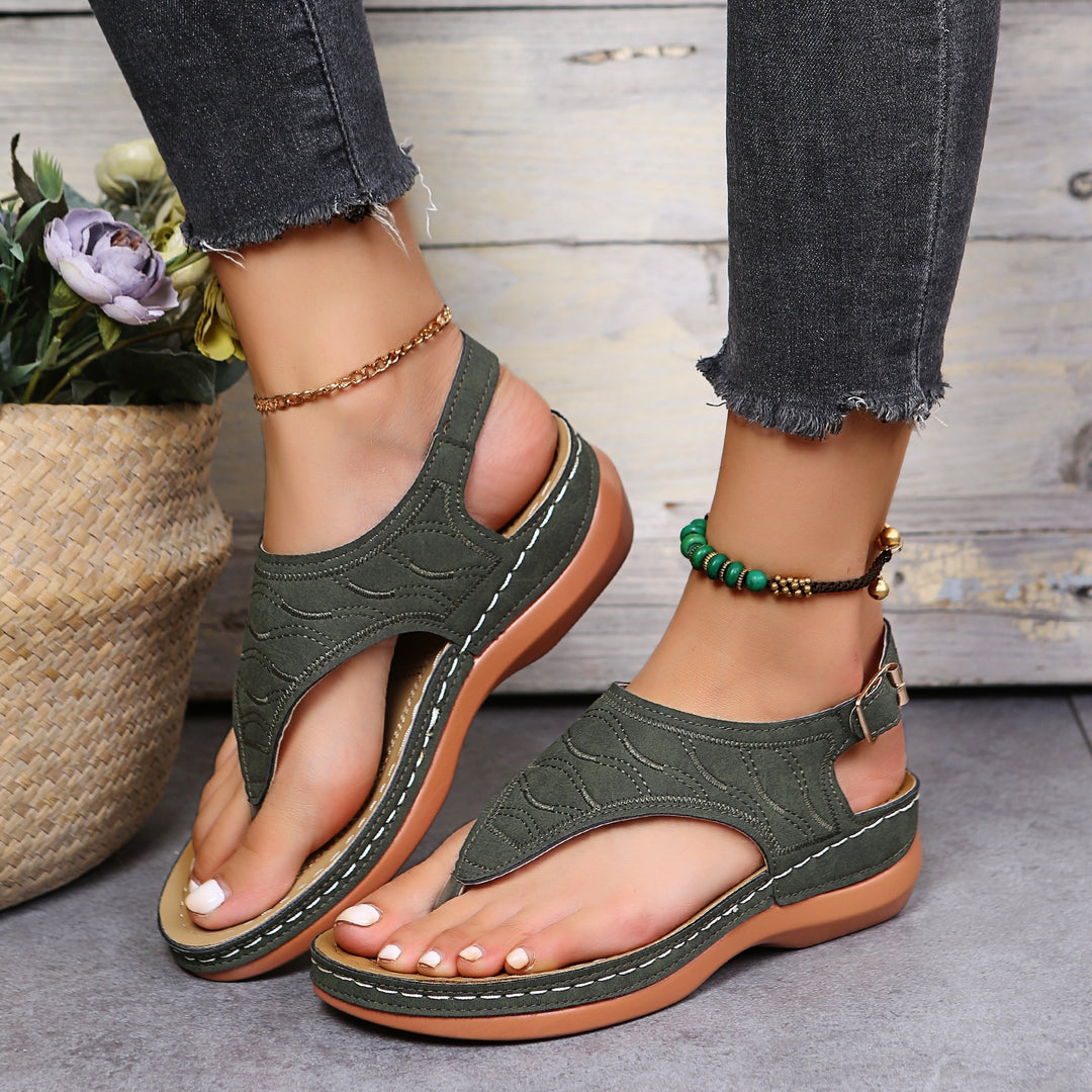 Elisa - Sandals that made me stop thinking about my feet