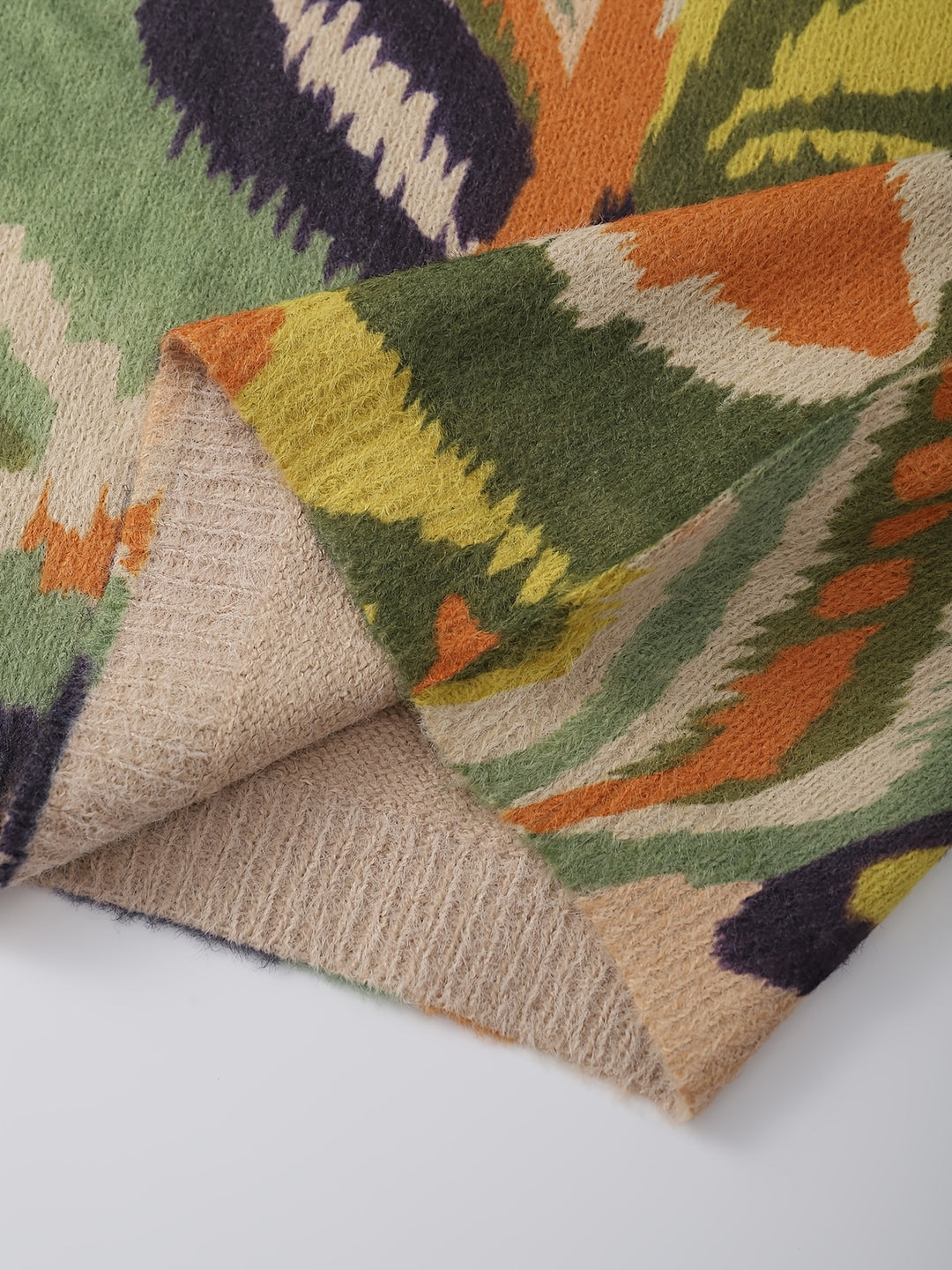 Bohemian Sweater Heart Pattern