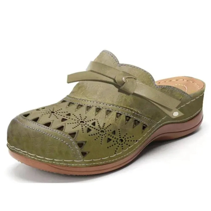 Lyla - Cozy Everyday Clogs
