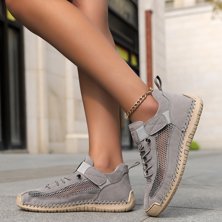 Mira – Lightweight Summer Comfort Featuring Breathable Design