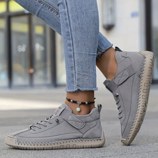 Mia – Orthopedic Sneakers for Ultimate Comfort and Pain Relief