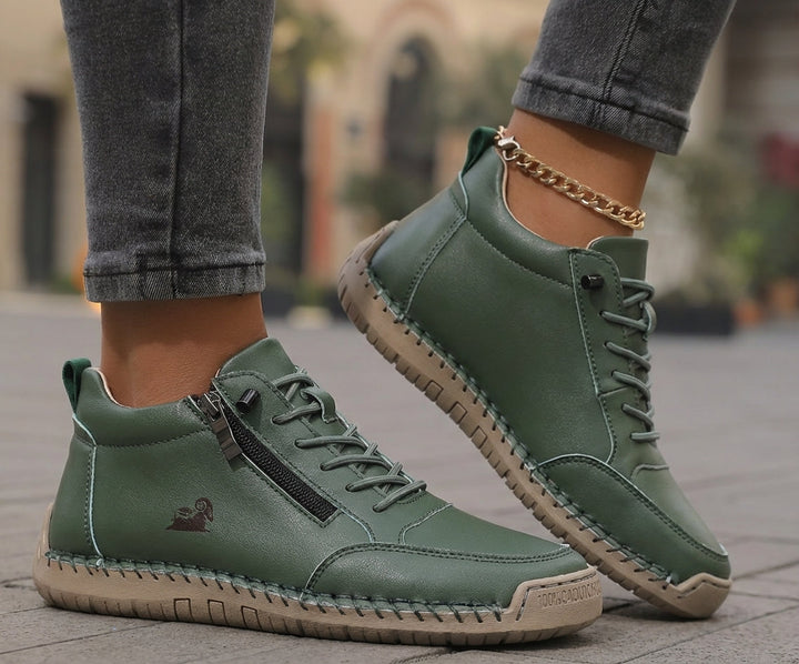 Mila – Cozy Orthopedic Sneakers with Zipper Closure